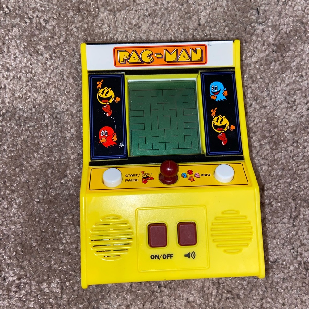 PAC-MAN mini game